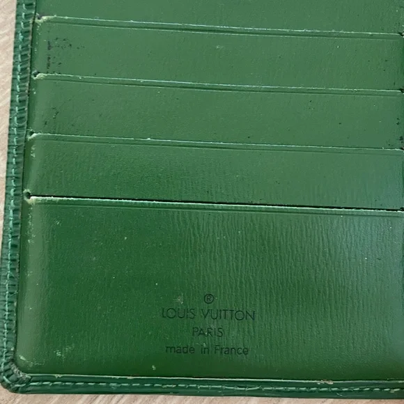 Louis Vuitton Epi Leather Wallet 💚 - Picture 7 of 16